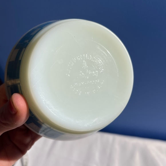 2 vintage Fire King Anchor Hocking Rare Blocks  blue and green Milk Glass 5” - Picture 10 of 14